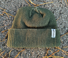 Load image into Gallery viewer, HOTANDCOLD OG BEANIE