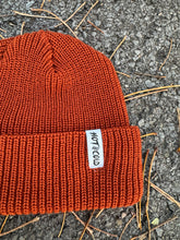 Load image into Gallery viewer, HOTANDCOLD OG BEANIE